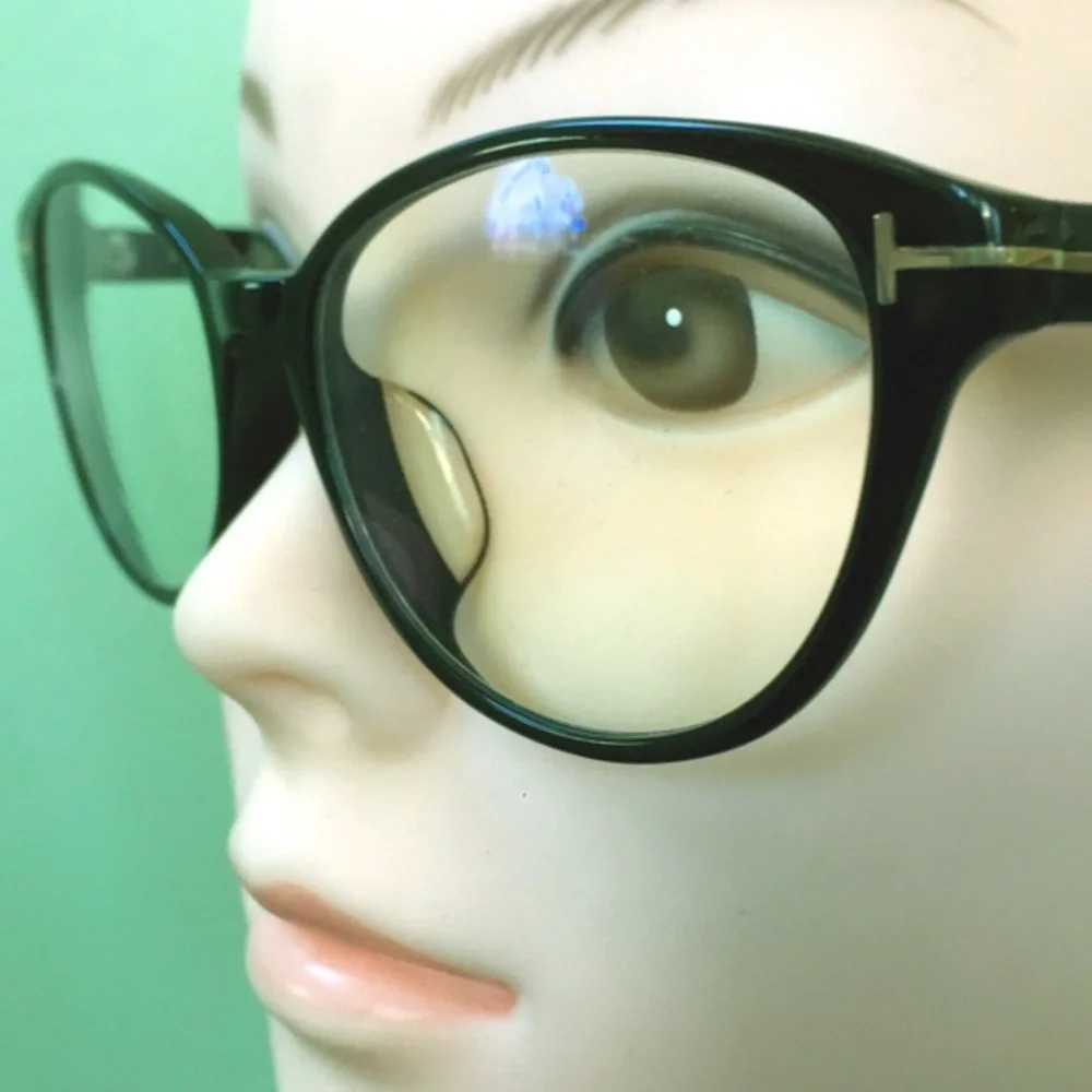 Tom Ford Glasses w Case and Cleaning Cloth